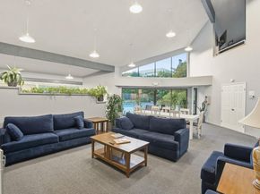 35 W 20th Avenue 203, San Mateo CA 94403