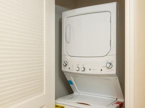 1 W Edith Avenue A101, Los Altos CA 94022