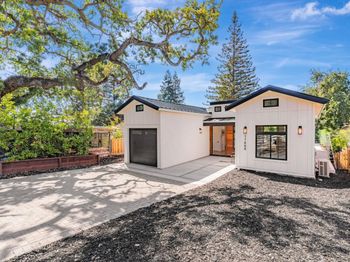 11664 Winding Way