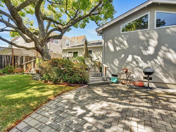 255 Nimitz Avenue, Redwood City CA 94061