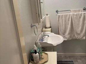 255 Nimitz Avenue, Redwood City CA 94061