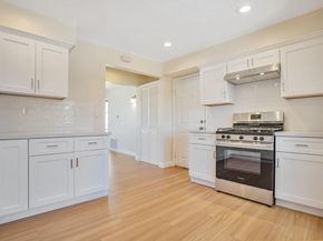 720 Lockhaven Drive, Pacifica CA 94044
