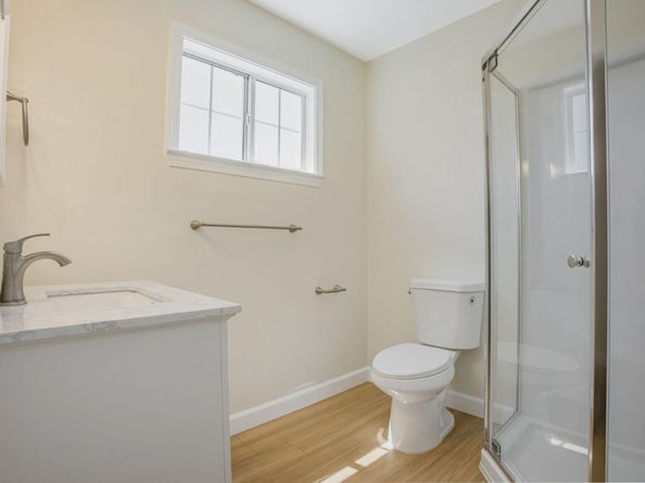 720 Lockhaven Drive, Pacifica CA 94044