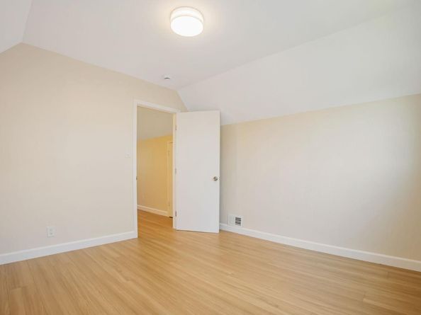 720 Lockhaven Drive, Pacifica CA 94044