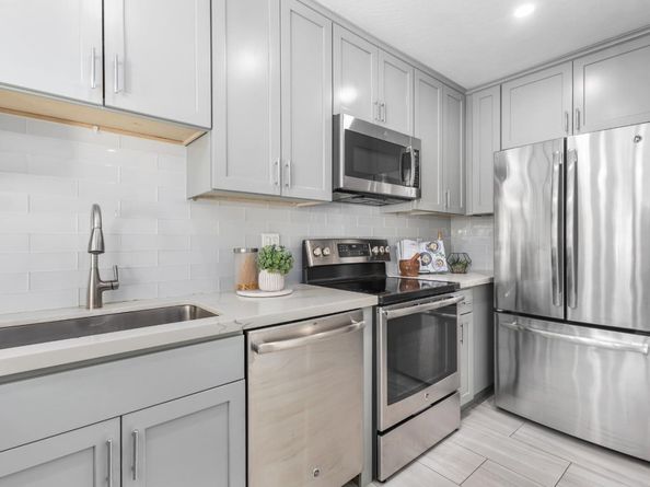 707 Webster Street, Palo Alto CA 94301