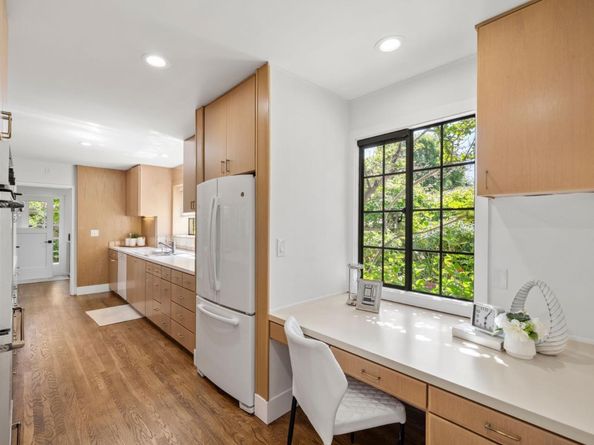 2365 Waverley Street, Palo Alto CA 94301
