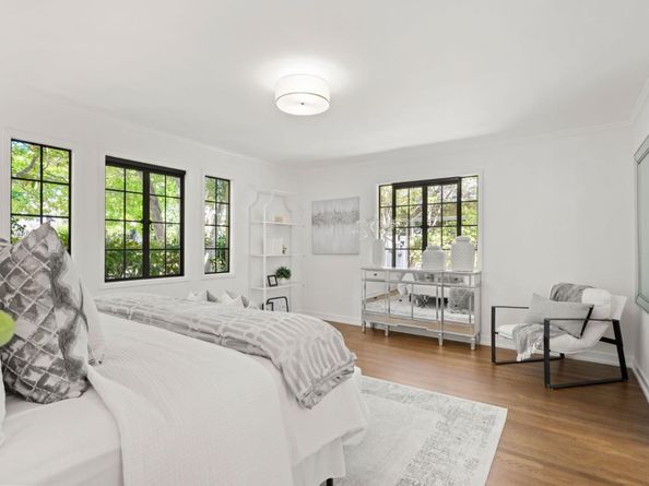 2365 Waverley Street, Palo Alto CA 94301