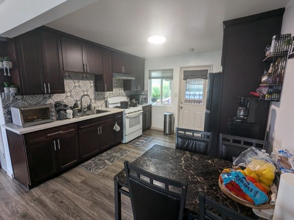 250 Schafer Road, Hayward CA 94544