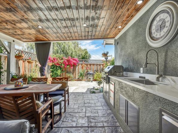 163 Roxbury, Santa Clara CA 95050