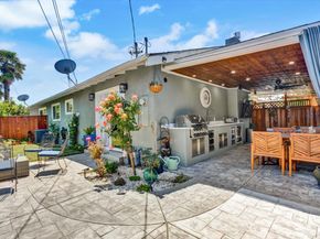 163 Roxbury, Santa Clara CA 95050