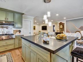 163 Roxbury, Santa Clara CA 95050