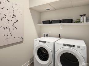 6901 NE 184th Lane 209, Kenmore WA 98028