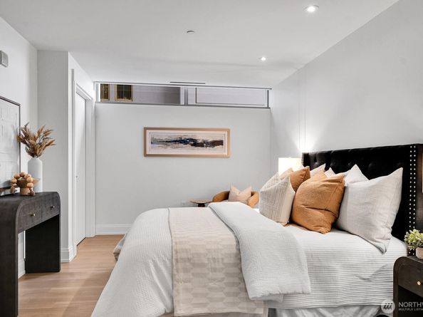 99 Union St #1205 & #1206, Seattle WA 98101