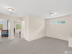 29918 49th Lane S 5, Auburn WA 98001