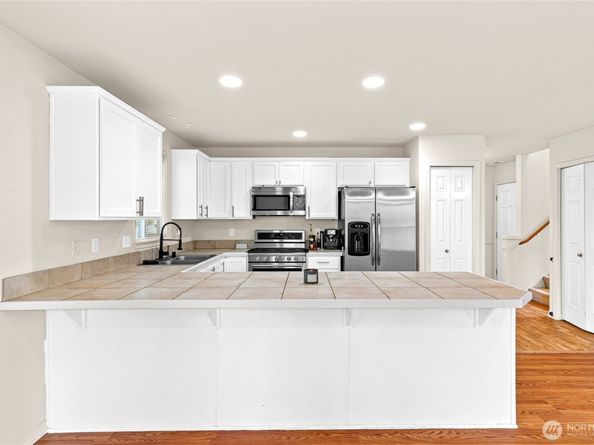 29918 49th Lane S 5, Auburn WA 98001