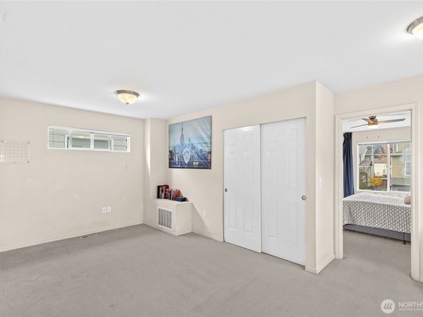 29918 49th Lane S 5, Auburn WA 98001