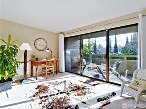 5845 NE Park Point Drive G203, Seattle WA 98115