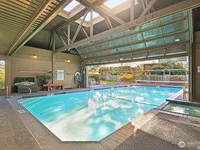 5845 NE Park Point Drive G203, Seattle WA 98115