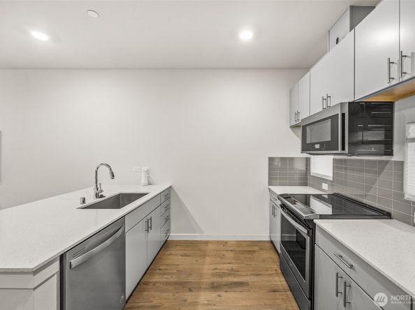 7132 Beacon Avenue S A, Seattle WA 98108