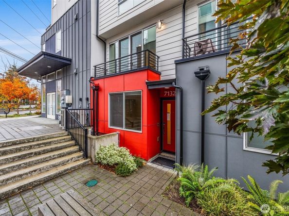 7132 Beacon Avenue S A, Seattle WA 98108