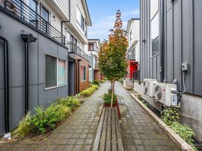 7132 Beacon Avenue S A, Seattle WA 98108