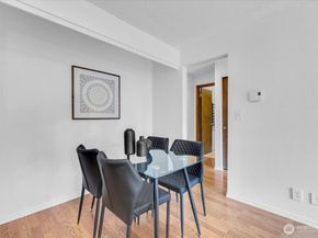 654 W Olympic Place 101, Seattle WA 98119