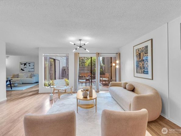 654 W Olympic Place 101, Seattle WA 98119