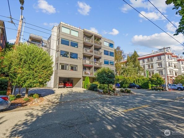 654 W Olympic Place 101, Seattle WA 98119