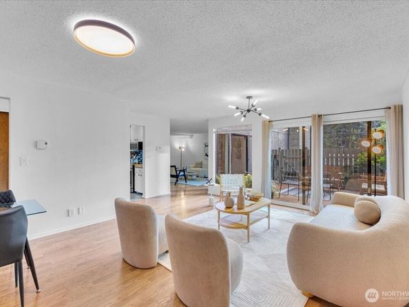 654 W Olympic Place 101, Seattle WA 98119