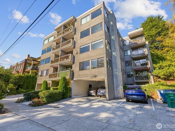 654 W Olympic Place 101, Seattle WA 98119