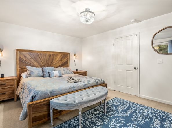 16239 2nd Place S, Seattle WA 98148