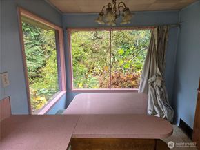 10415 Slater Avenue NE, Kirkland WA 98033