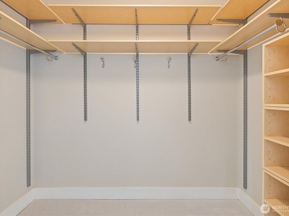 6703 36th Avenue NW, Seattle WA 98117