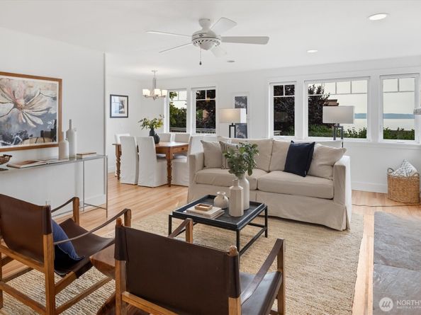 6703 36th Avenue NW, Seattle WA 98117