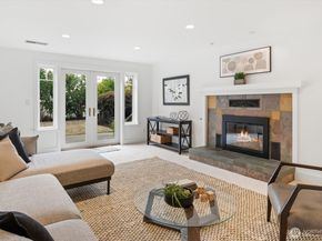 6703 36th Avenue NW, Seattle WA 98117