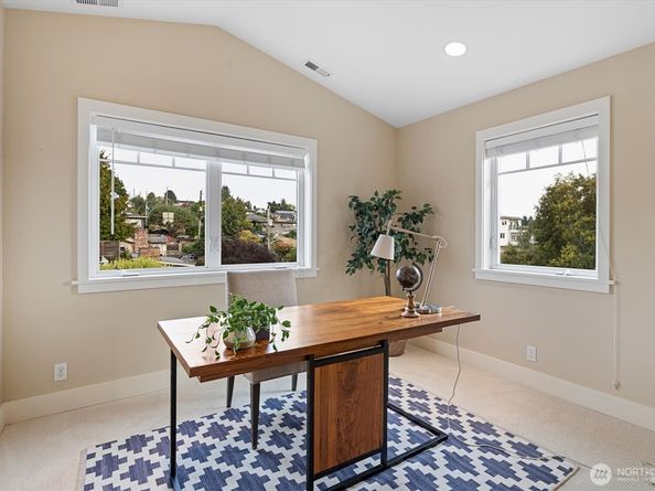 6703 36th Avenue NW, Seattle WA 98117