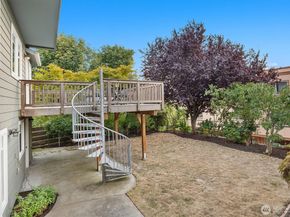 6703 36th Avenue NW, Seattle WA 98117