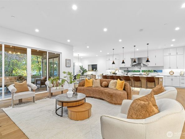 218 163rd Place SE, Bellevue WA 98008