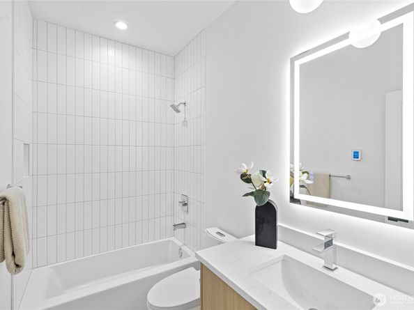 218 163rd Place SE, Bellevue WA 98008