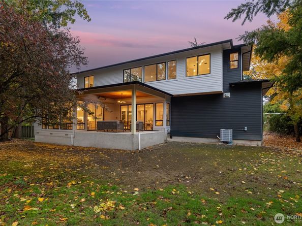 218 163rd Place SE, Bellevue WA 98008
