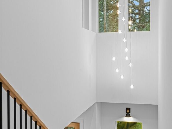 218 163rd Place SE, Bellevue WA 98008