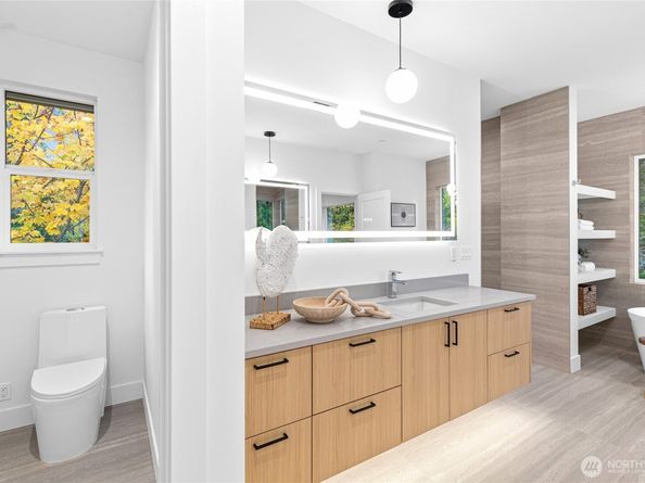 218 163rd Place SE, Bellevue WA 98008