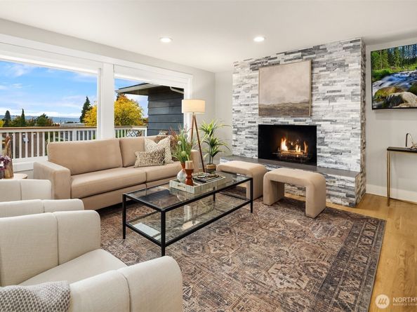 1015 1st Street, Kirkland WA 98033