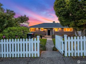 1015 1st Street, Kirkland WA 98033