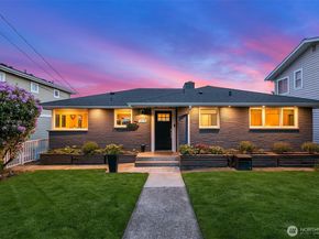 1015 1st Street, Kirkland WA 98033