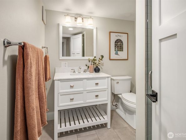 1015 1st Street, Kirkland WA 98033