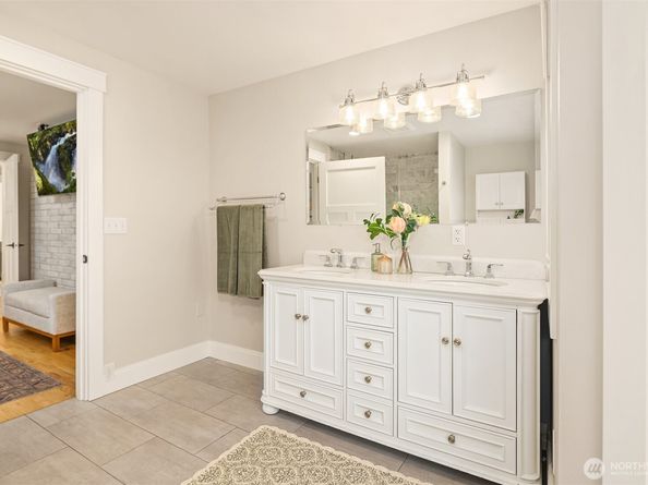 1015 1st Street, Kirkland WA 98033