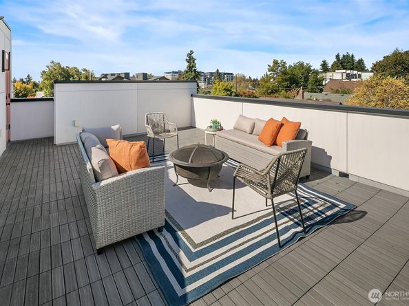 8326 14th Avenue NW, Seattle WA 98117