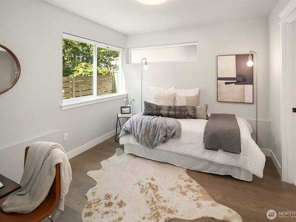 8326 14th Avenue NW, Seattle WA 98117