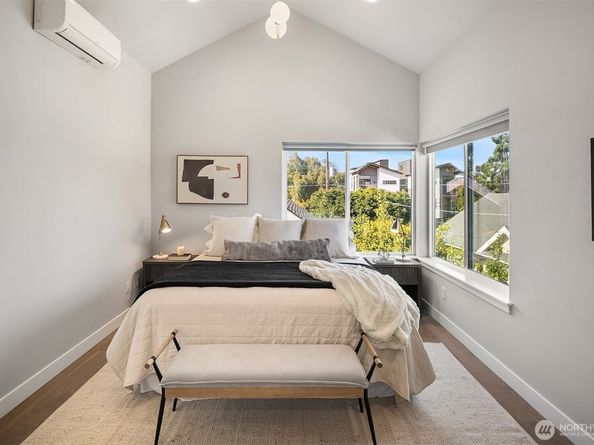 8326 14th Avenue NW, Seattle WA 98117